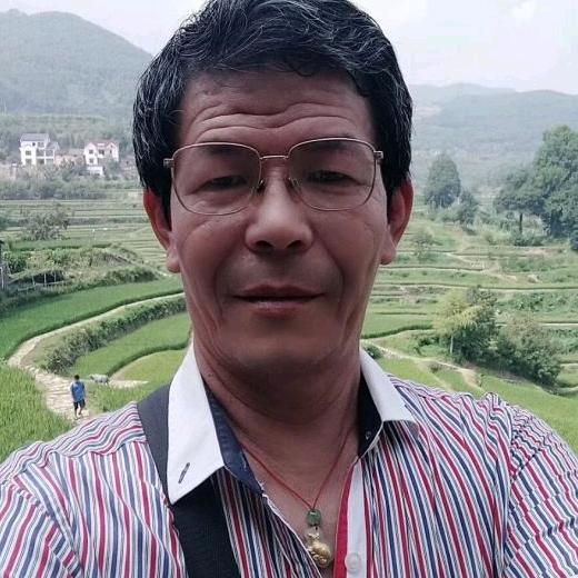 开心果大叔