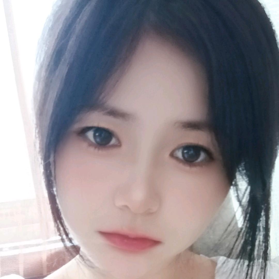 妍妍家穿搭