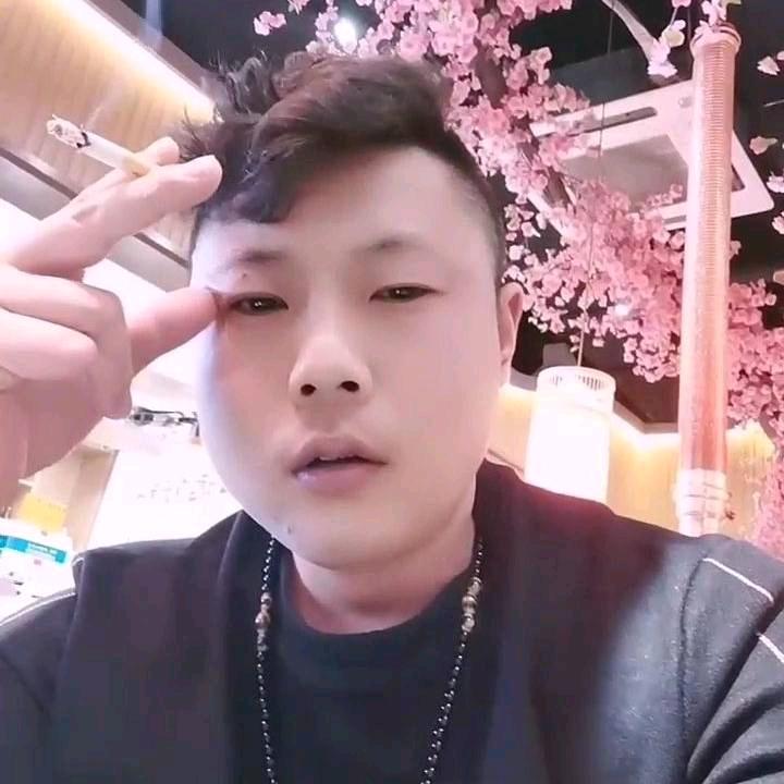 🦀海鲜强哥🐠