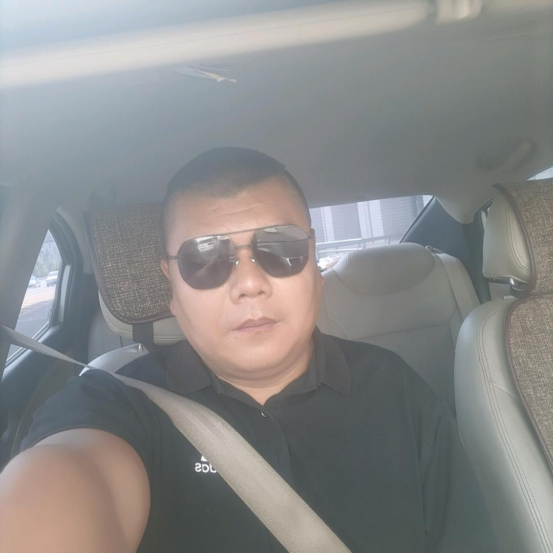 农村养牛人代收肥牛