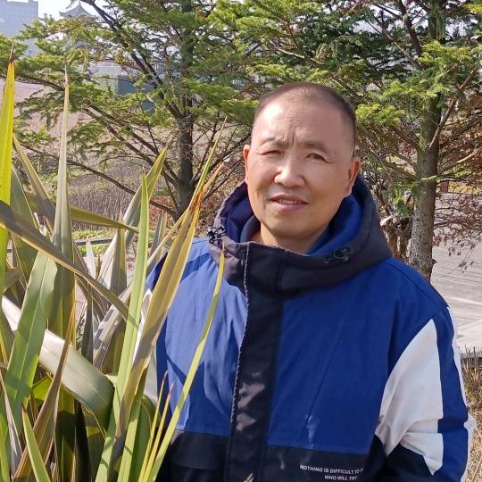 小军卖鸡蛋