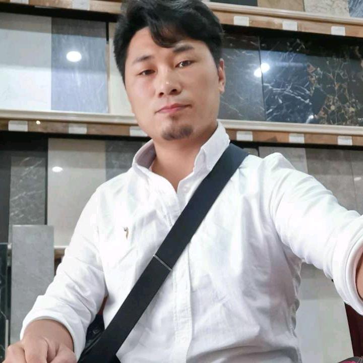 福州二手面包车小雨辰3