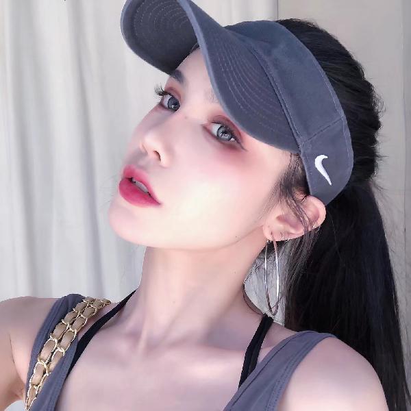 风格单纯