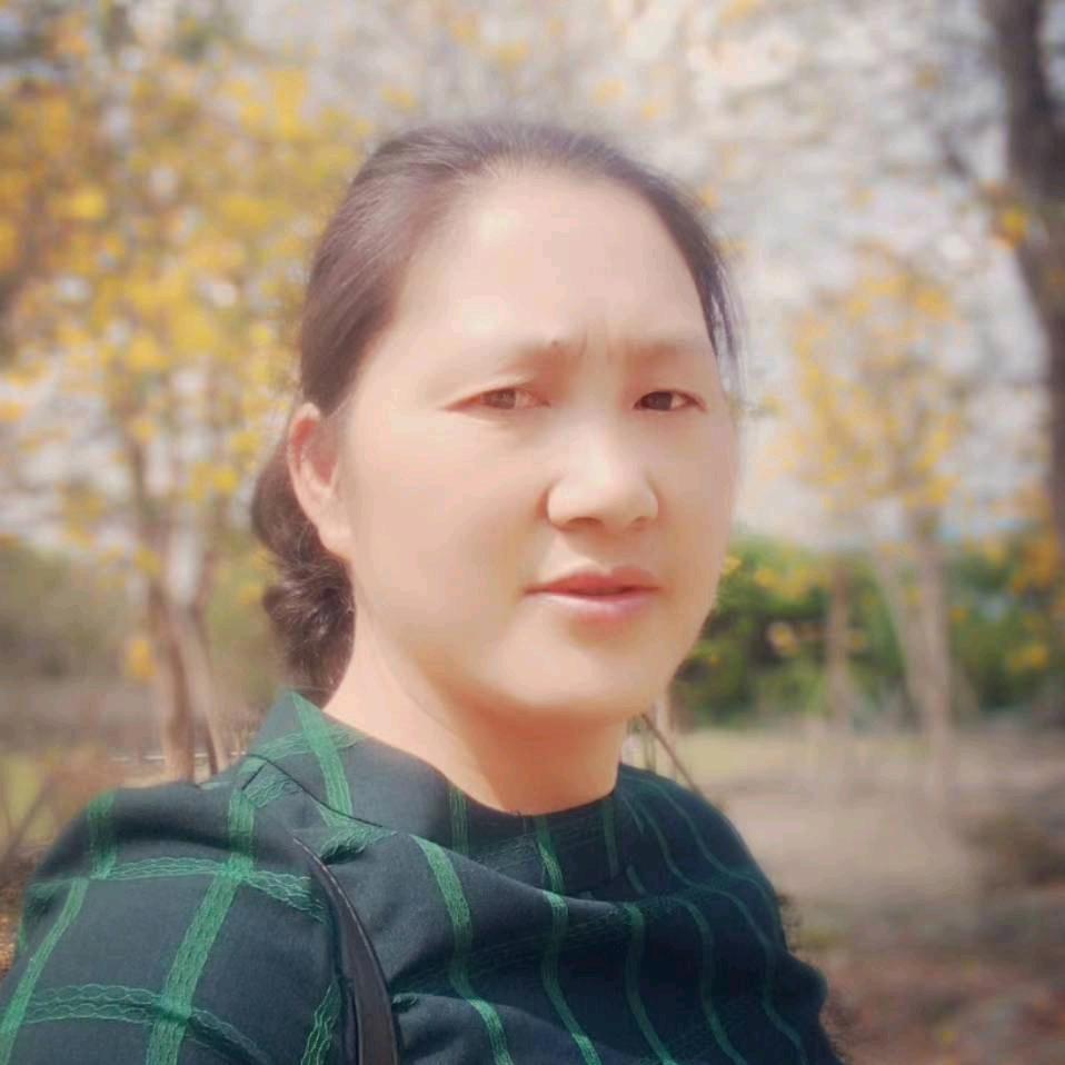 母乳喂养顾问，催乳师