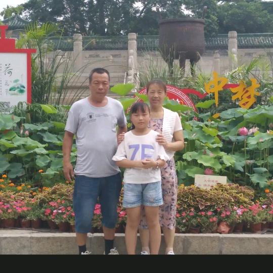 中国🇨🇳农民