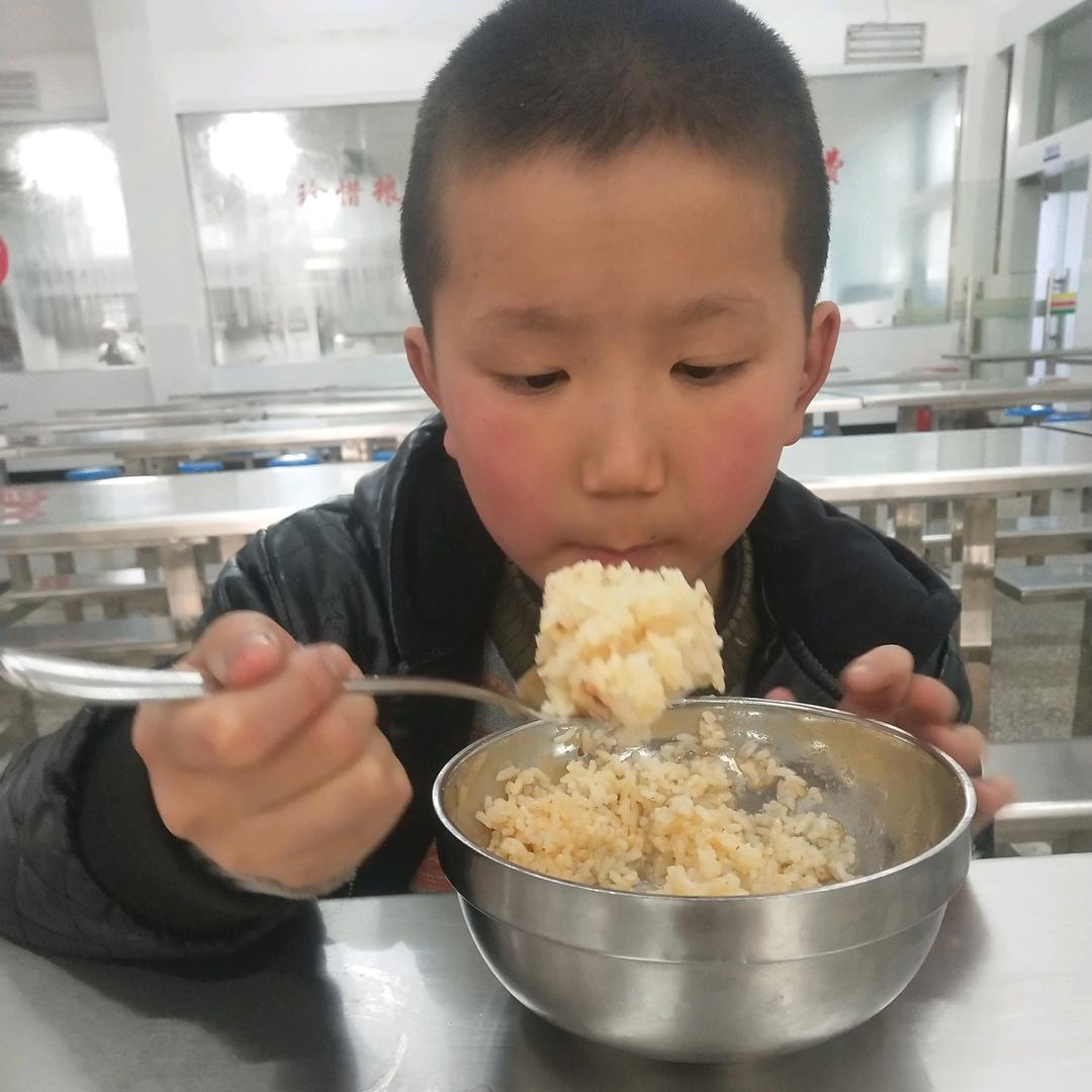 坤昱头像