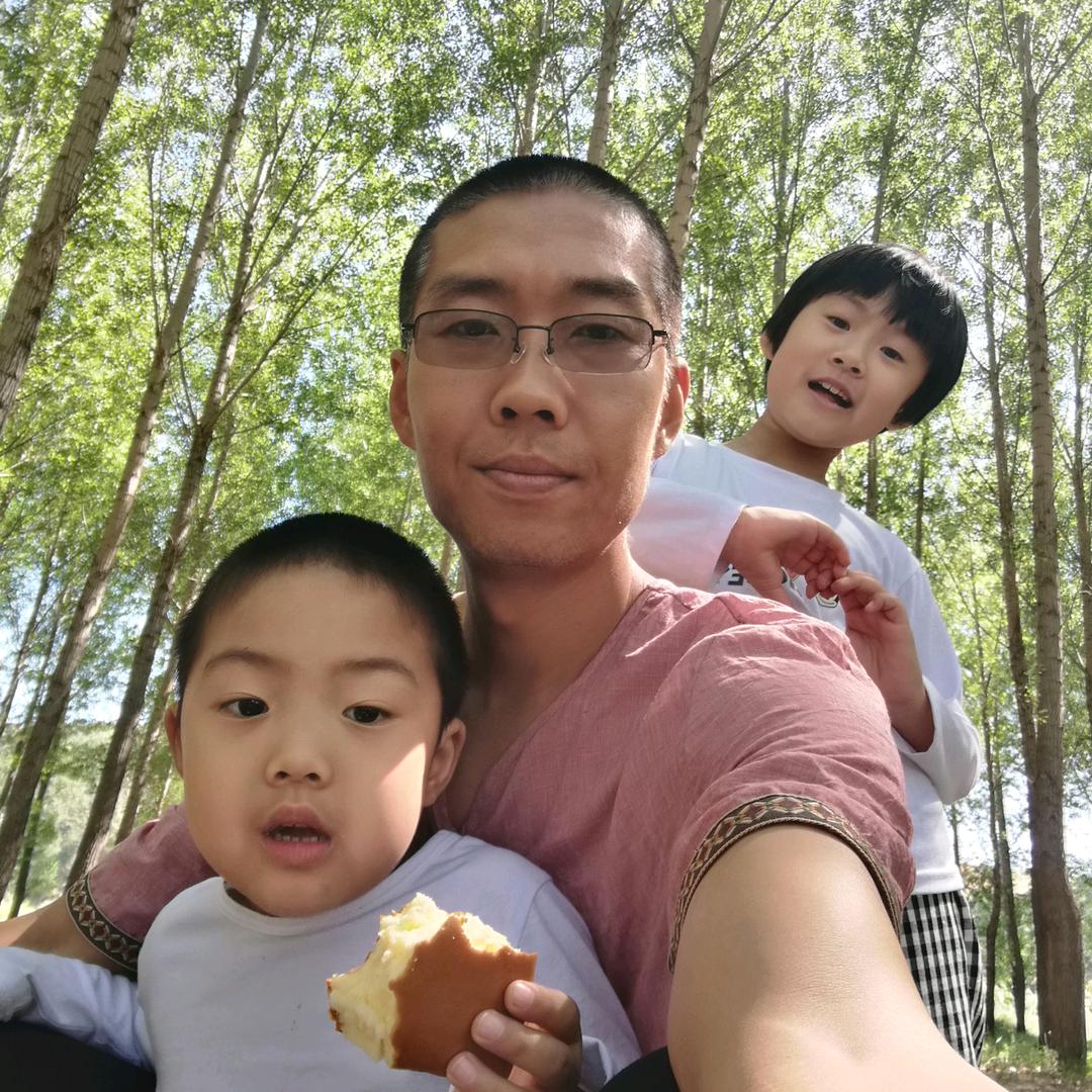 批发小柿子草莓柿子