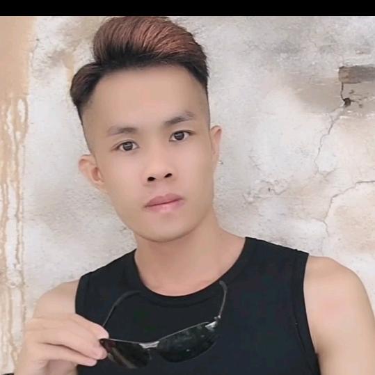 桂林小黑马（