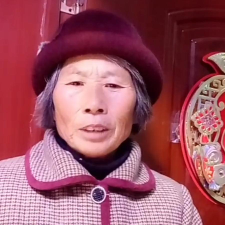 杨洪荣70岁