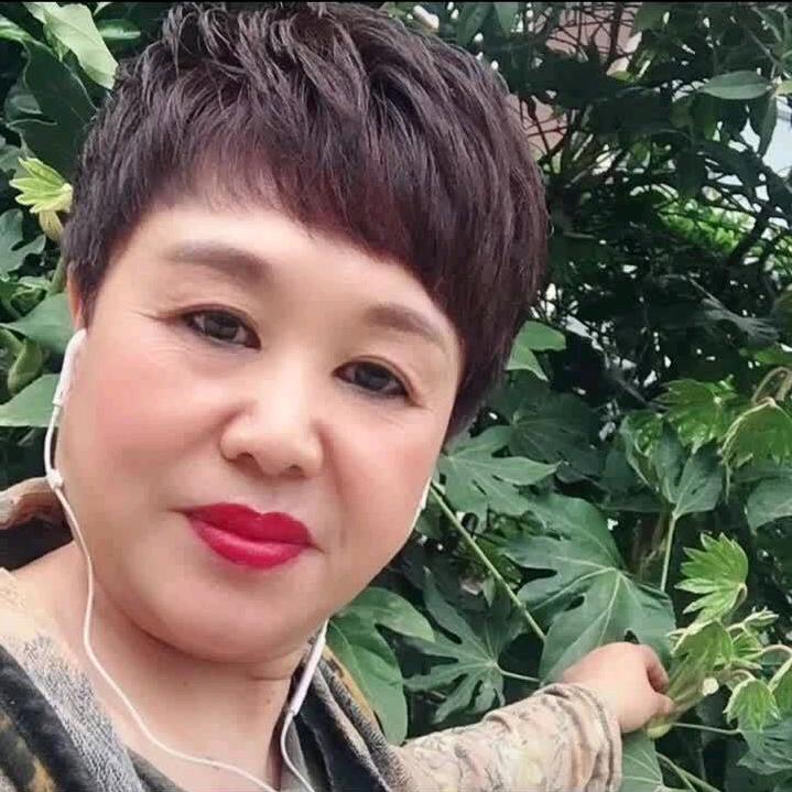 四川莲姐（14：30开播）