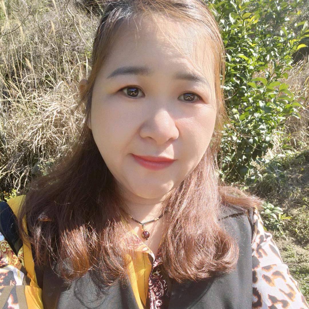 李芳