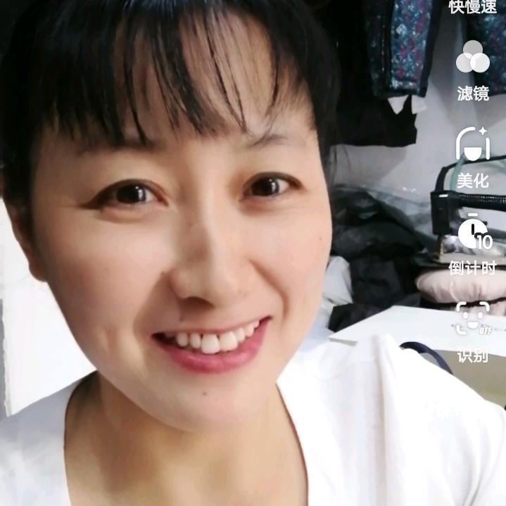 鸿鸿