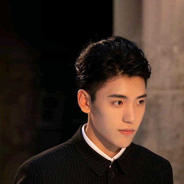 骑着蜗牛追火车