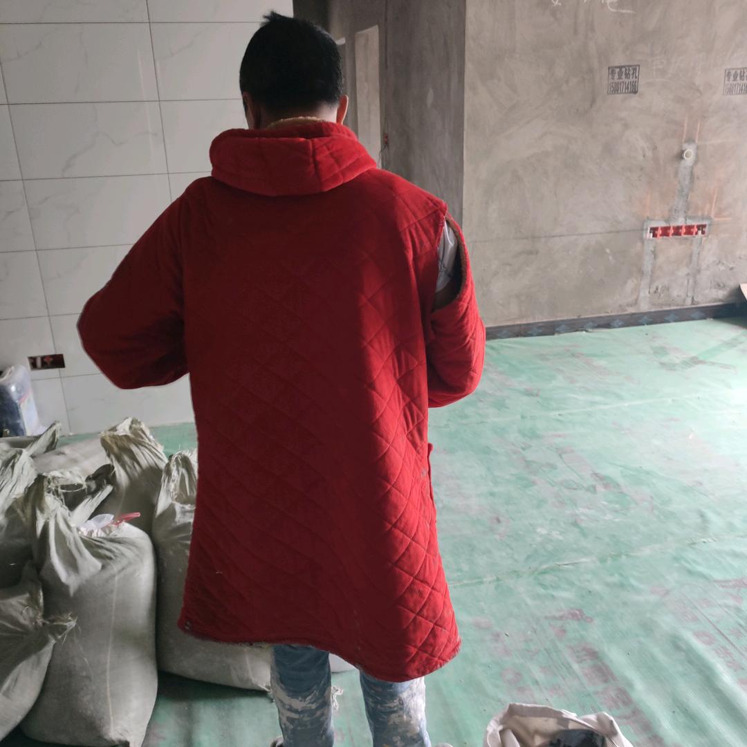 做装修的小哥哥