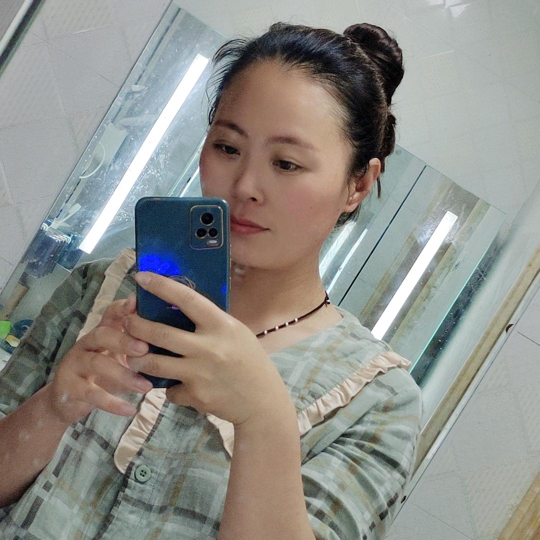 爱吃零食的图图