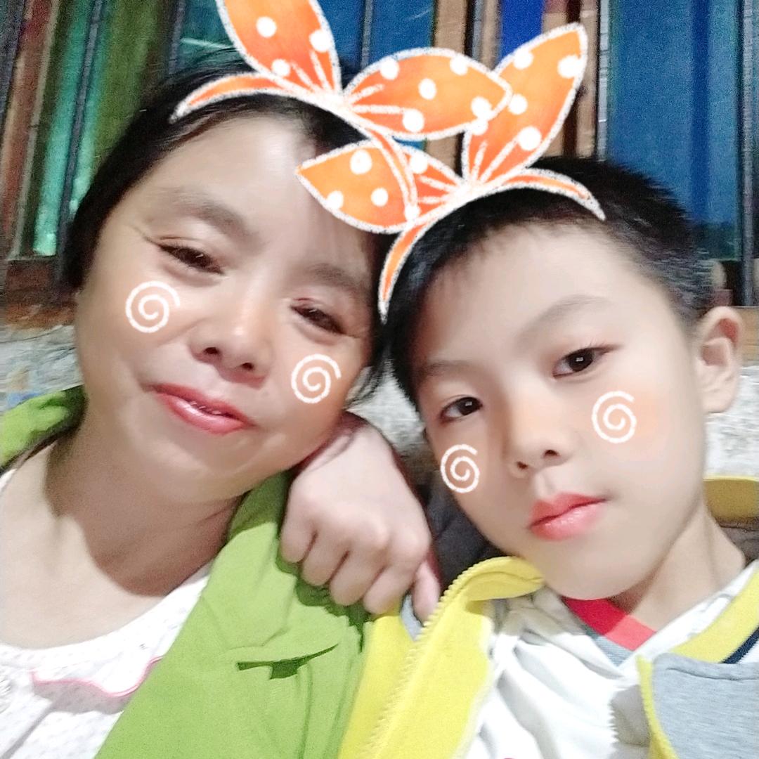 打锣鼓的龙家大姐