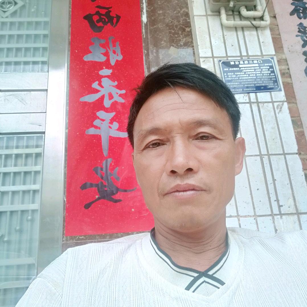 卢守忠（笔名）侬仔忠（花名）