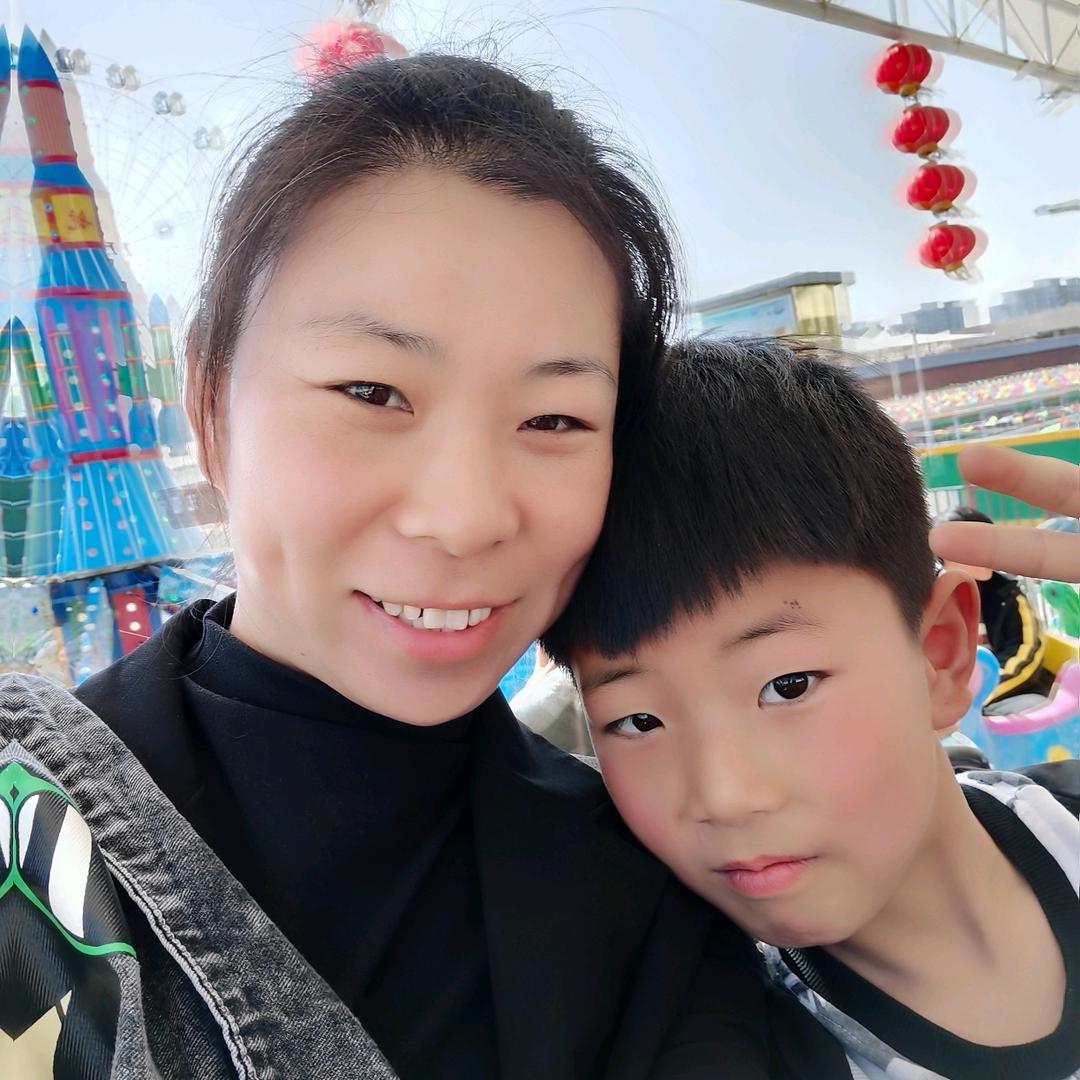 小酒窝🌹🌹🌹🌹