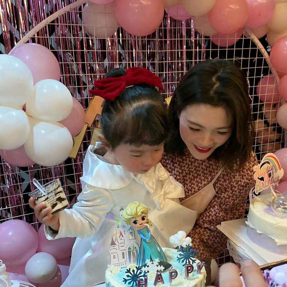 涡阳柔然软装（墙布窗帘艺术涂料）