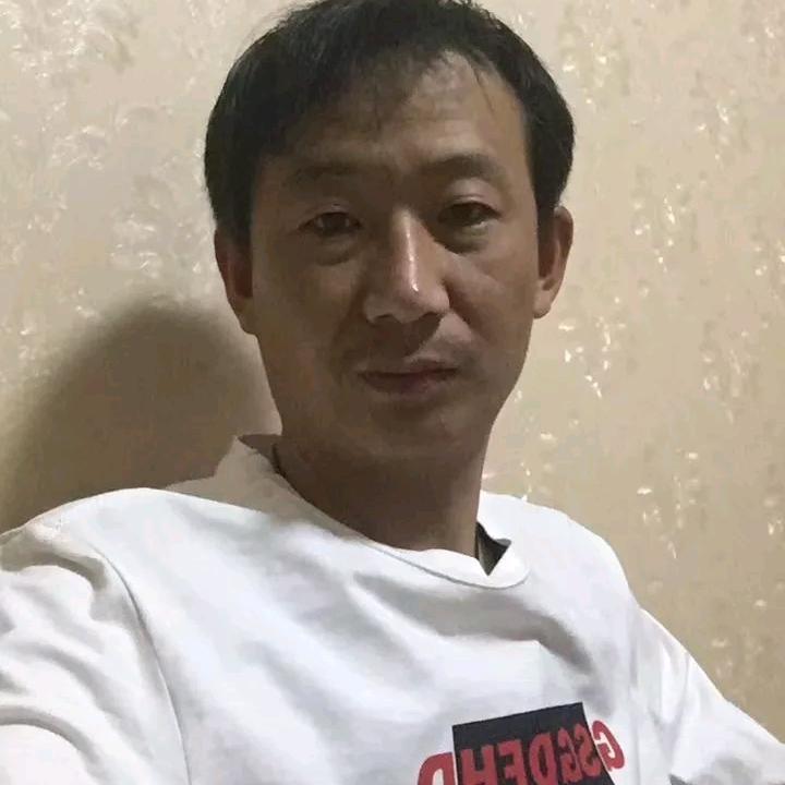 沉默的男人