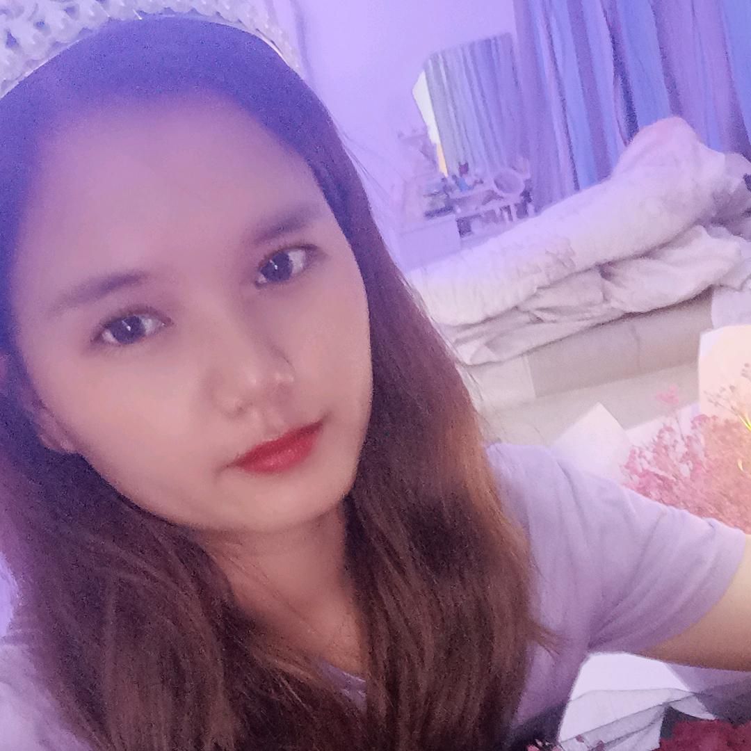 李李Lⁱ·ⁱL꧂