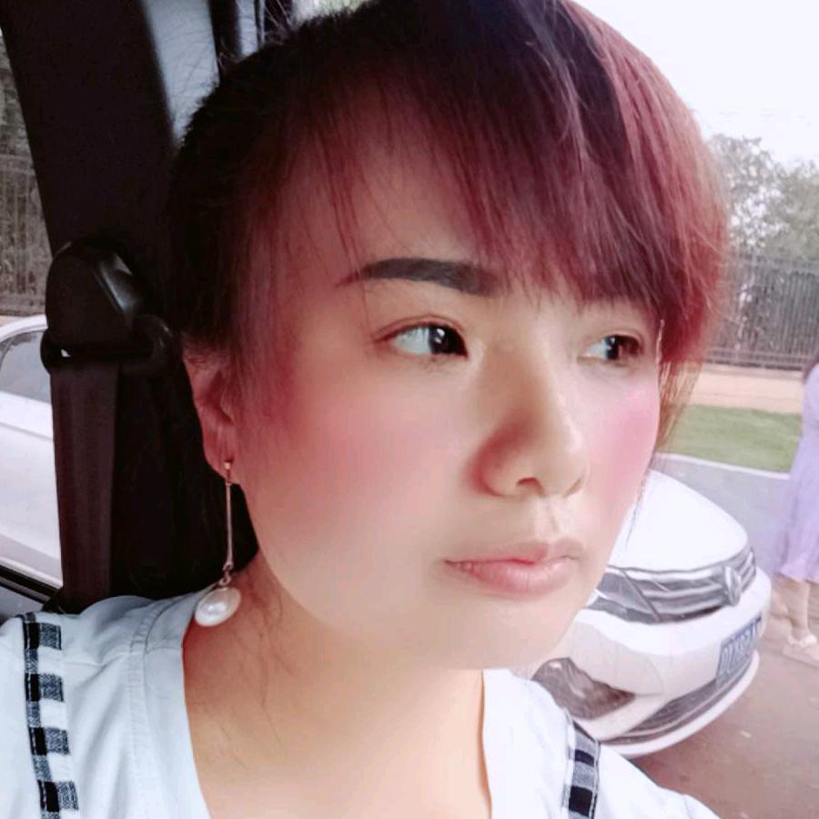 太阳下微笑