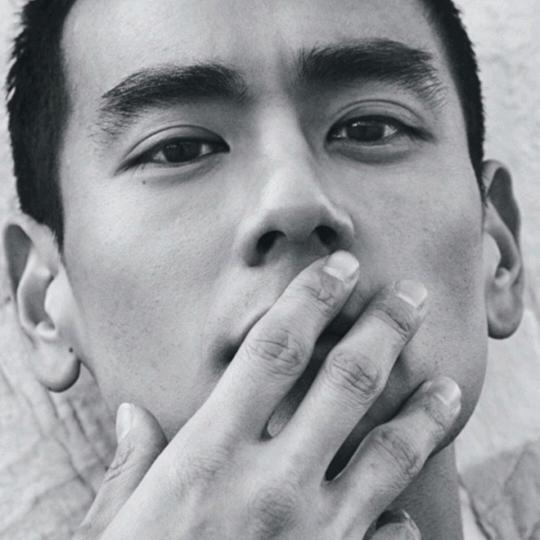 泌阳  彭于晏