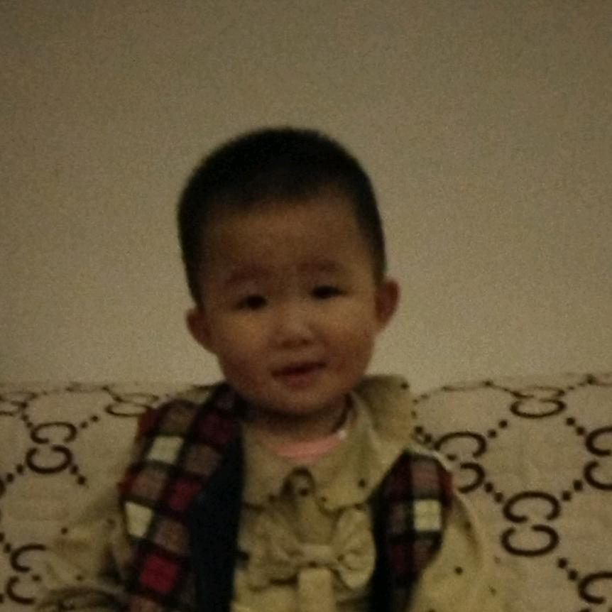 李容