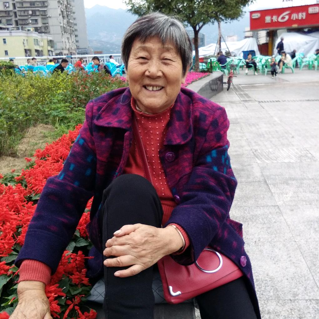胡大姐76岁