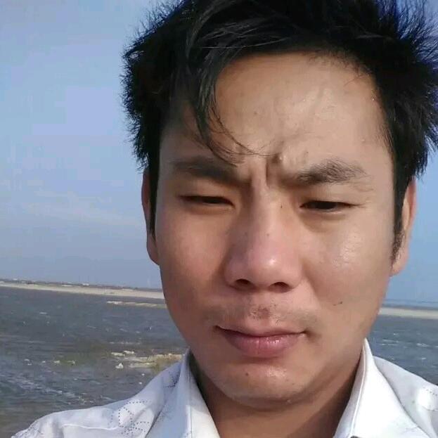 挥着翅膀的阿军