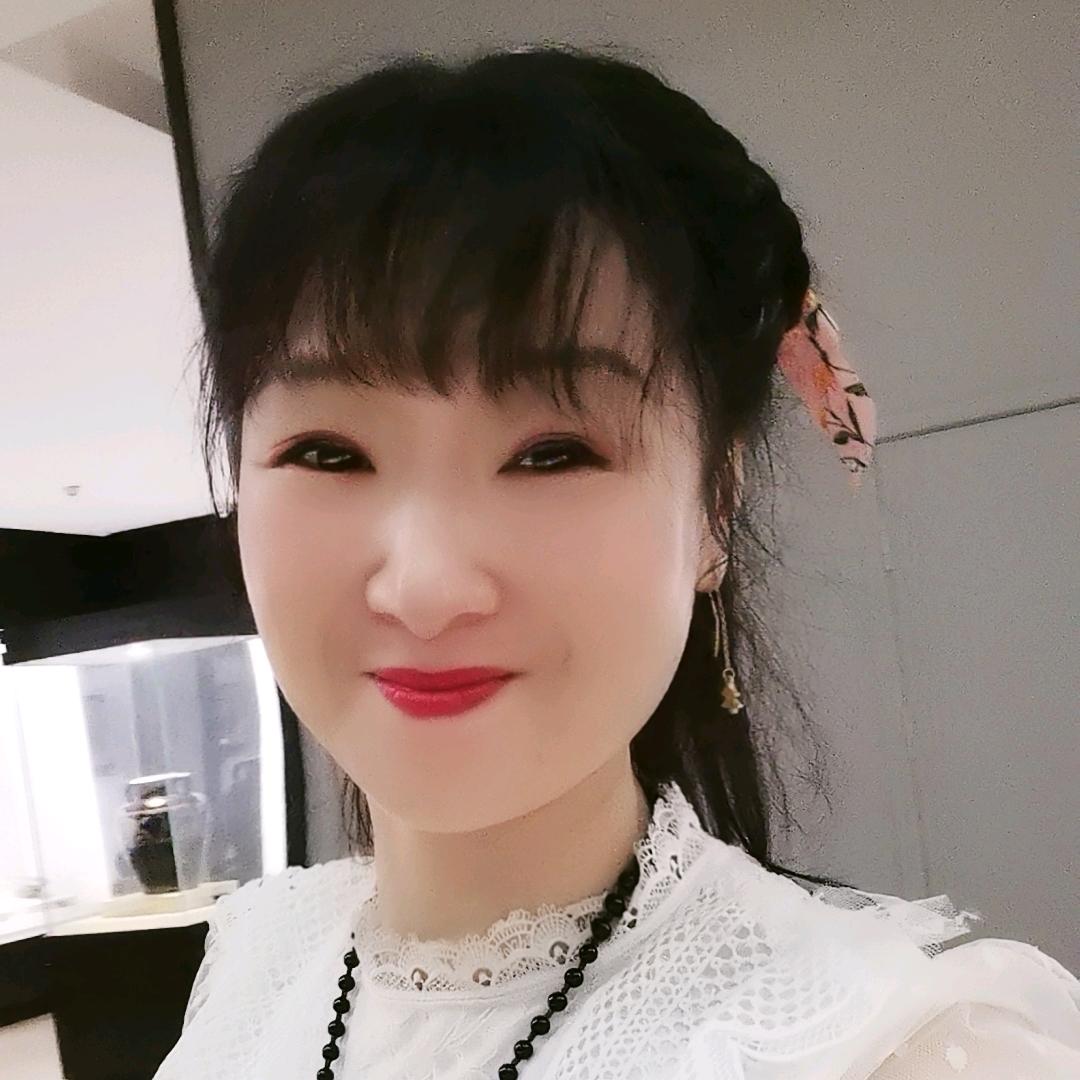 傲雪寒梅