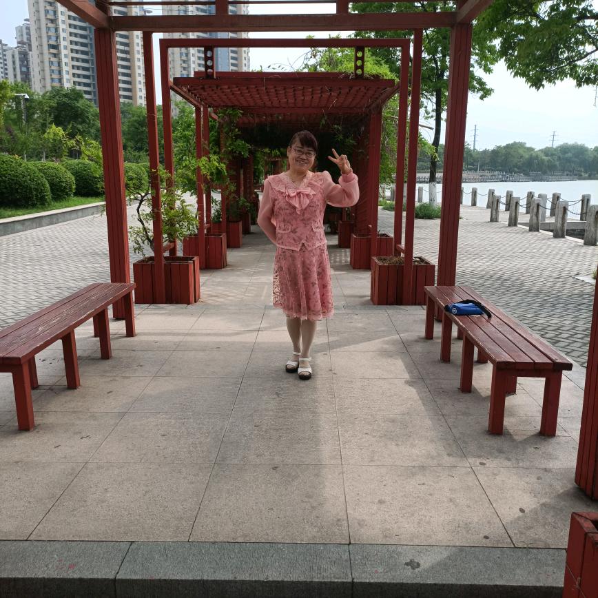 落叶飘飘