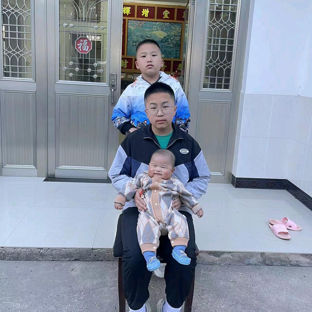 爱三宝