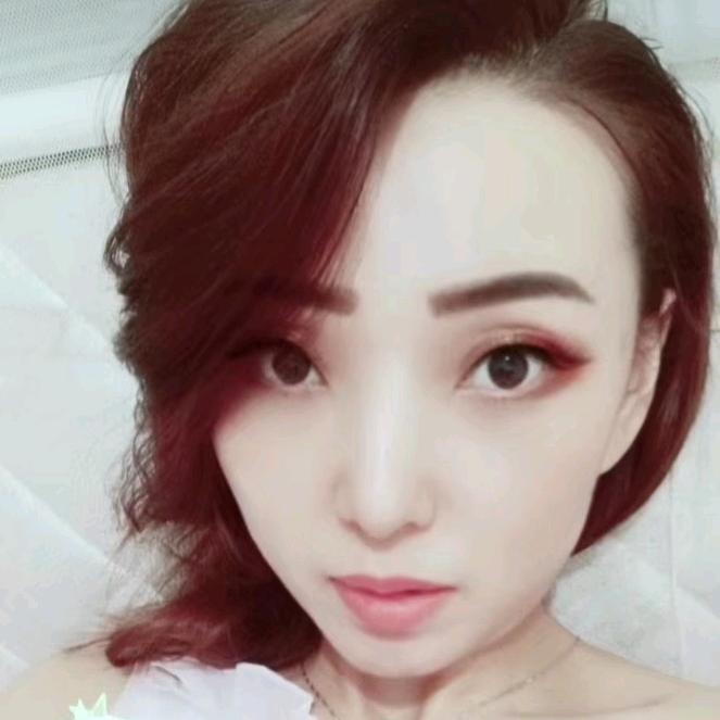 孤独的带刺玫瑰