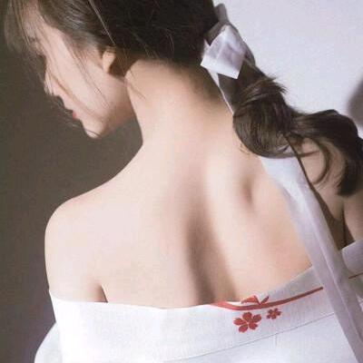香若依旧
