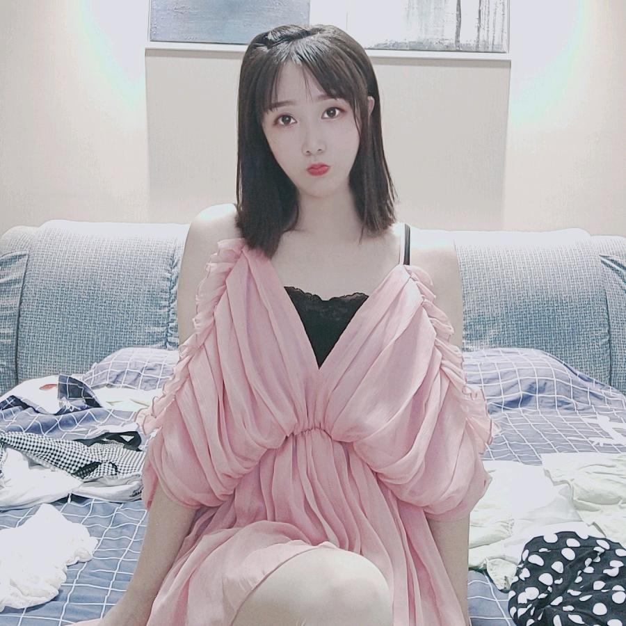 格调皮肤管理瑜瑜