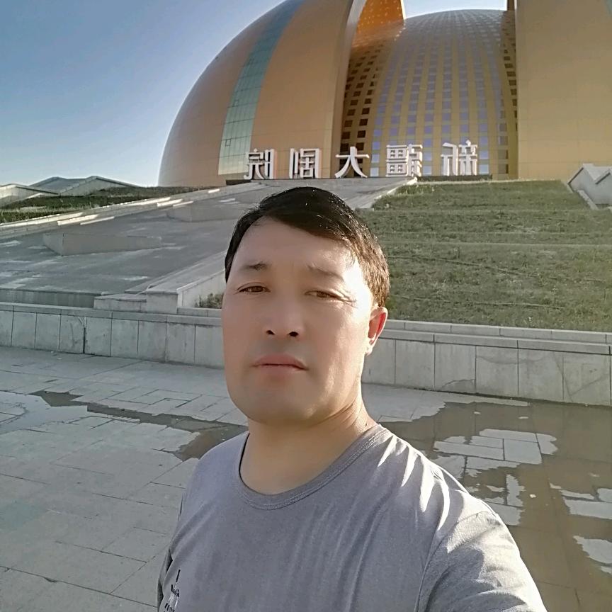 吐尔德别克