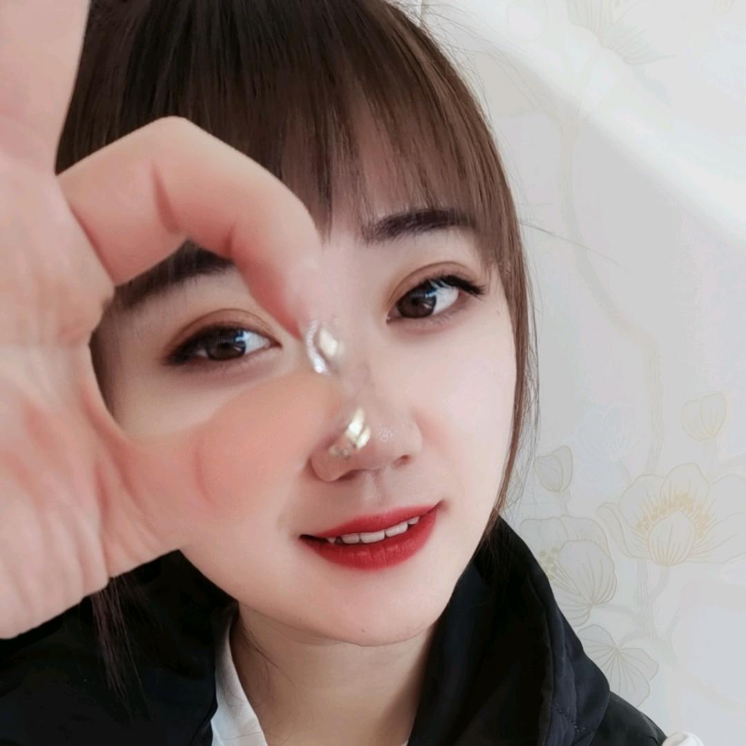 ♥️李小闹♥️