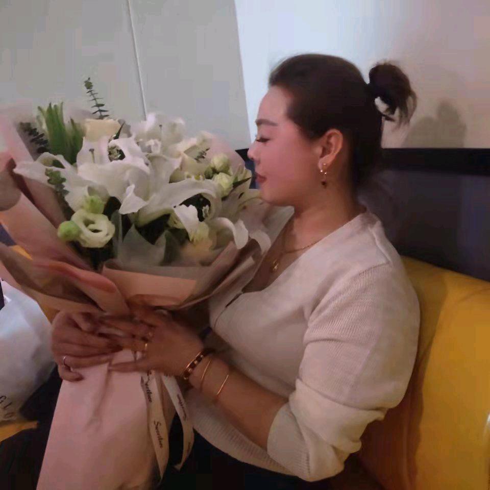 开心每一天💕🌹