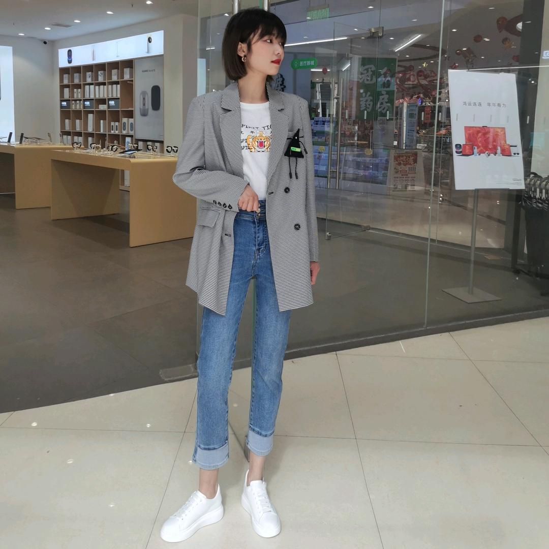 松滋索菲亚覃小姐