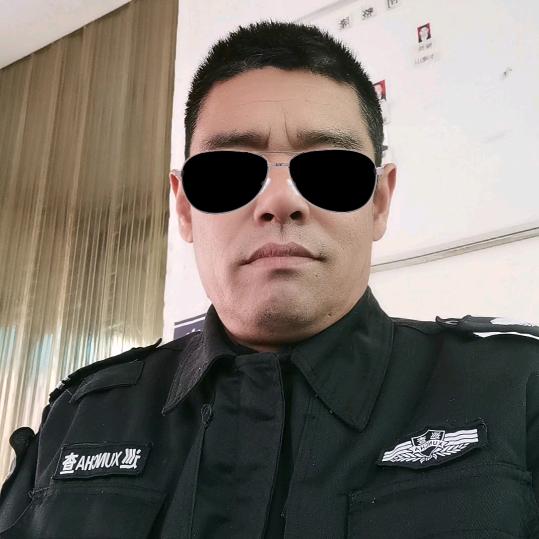 保安直招山哥