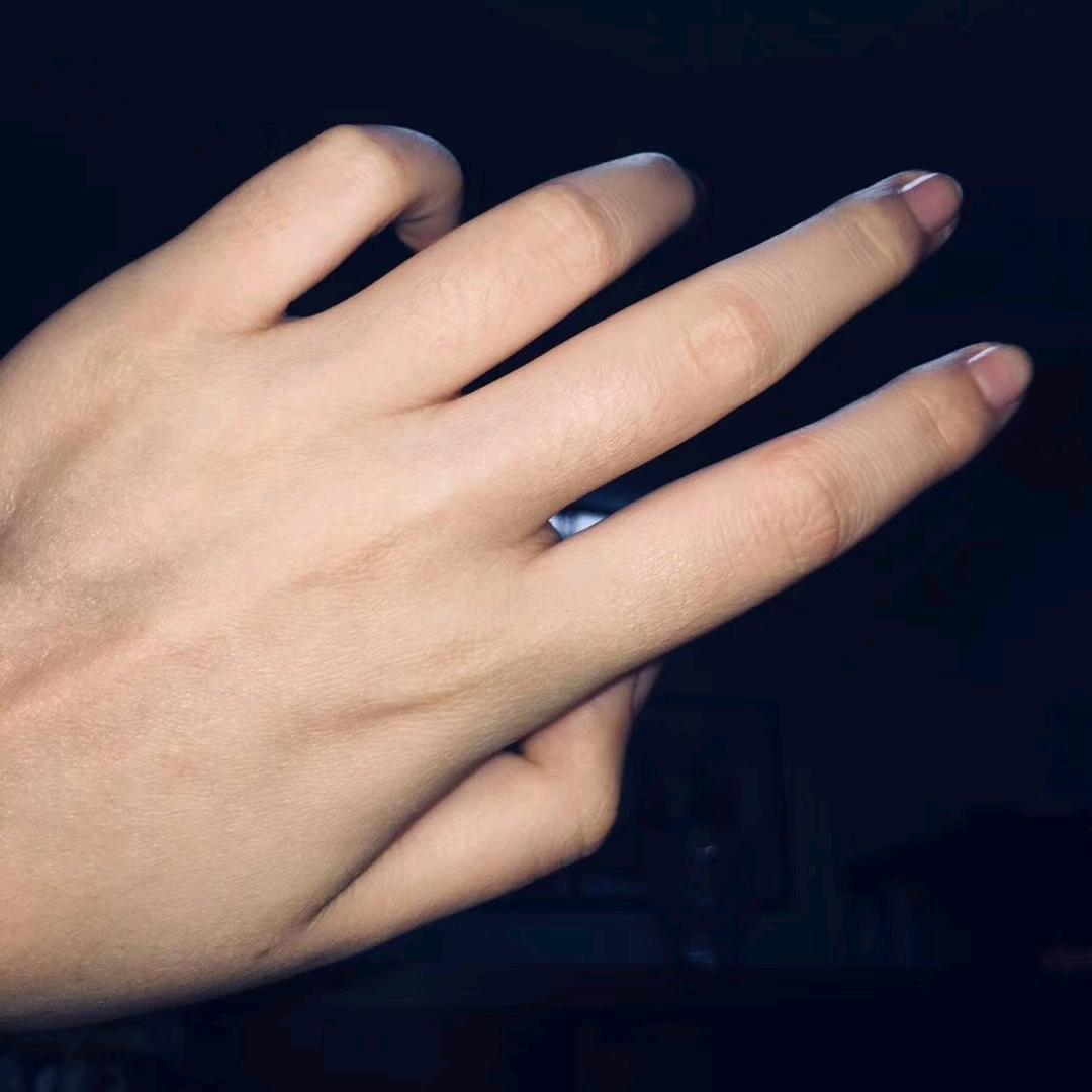 只能寄意于梦✘