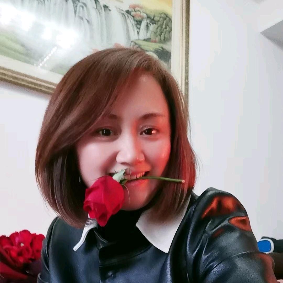 小草姐