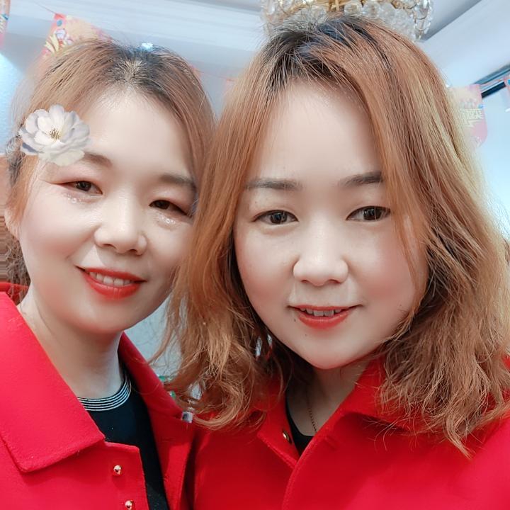 青花雨(品牌女装店)官方号