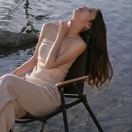 ꧁布衣姑娘꧂