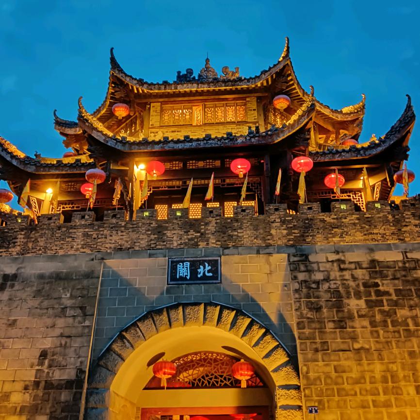 喜笑颜开(小杨包子）