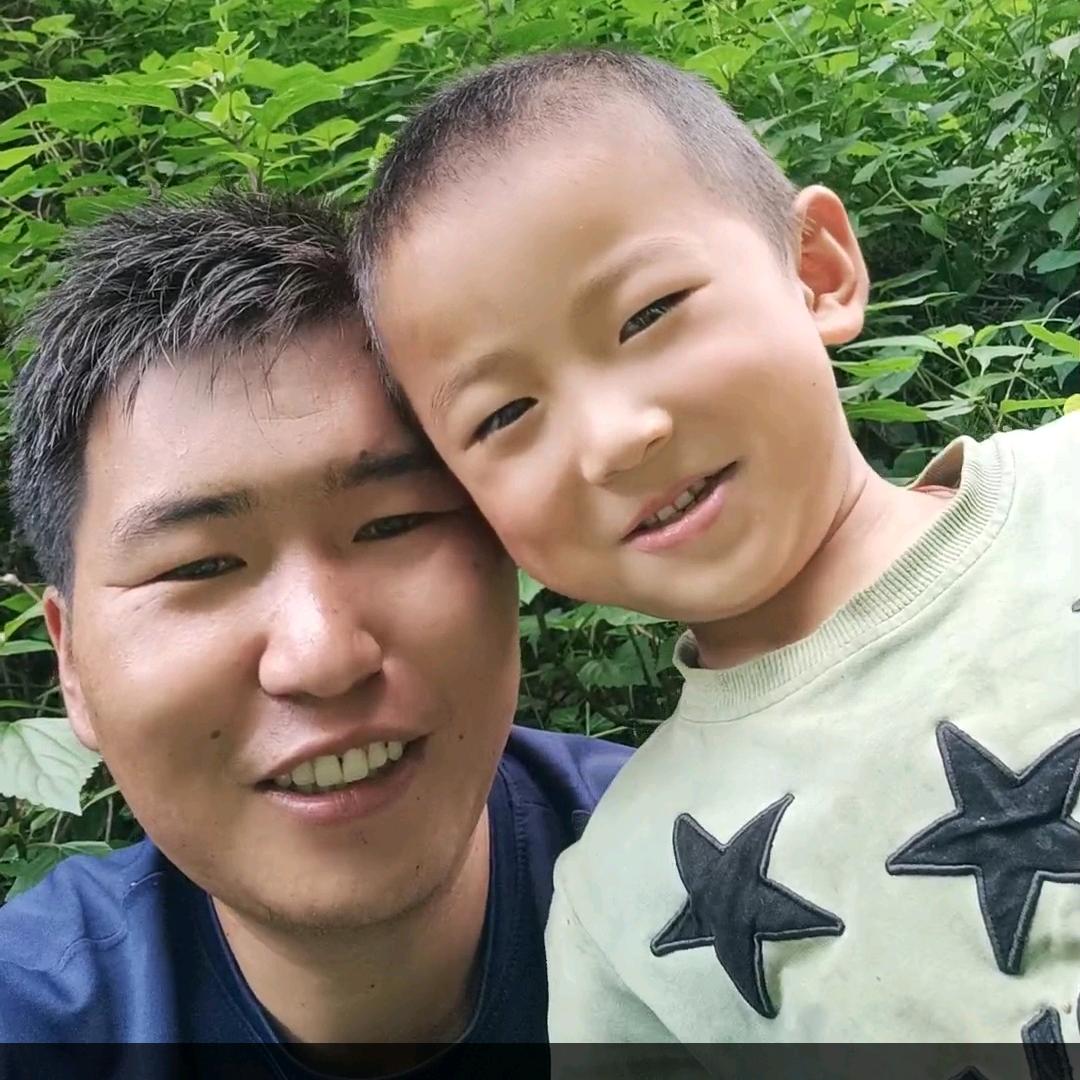 平平淡淡