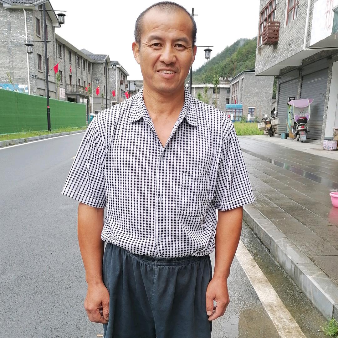 背着流星闯天下