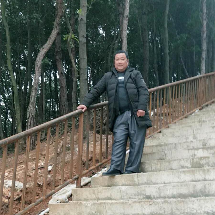 武汉二手轮胎斌哥