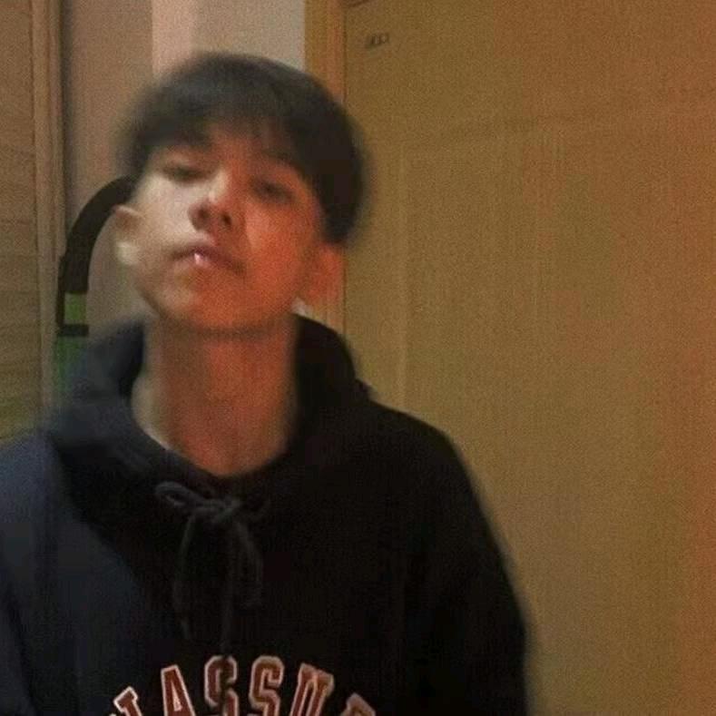 小小怪下士